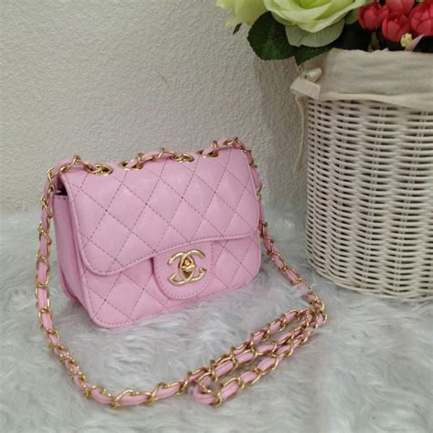 tas chanel baby pink